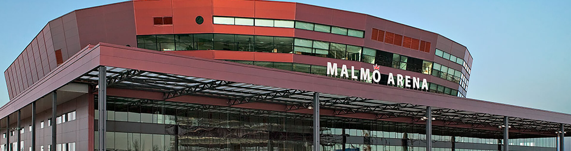 Arenabild_med_skylt_1920x510